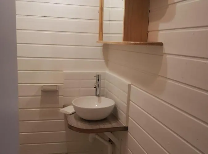 Appartement Cocoon 2 Plein Centre De Wifi Tv Confort Edf Inclus *