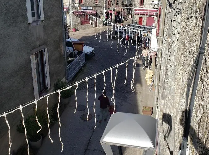 Cocoon 2 Plein Centre De Wifi Tv Confort Edf Inclus Besse-et-Saint-Anastaise